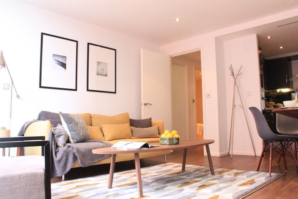Royal Victoria Docks Apartment London Room photo